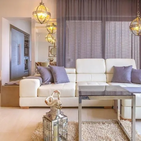Luxury Prova 2 Malinska