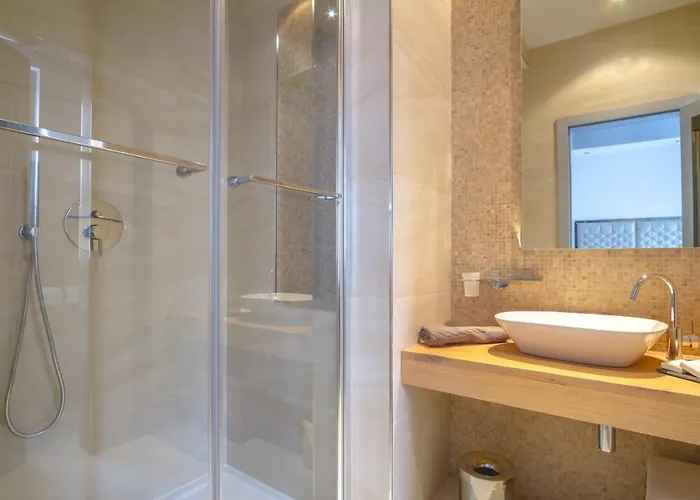 Luxury Prova 2 マリンスカ